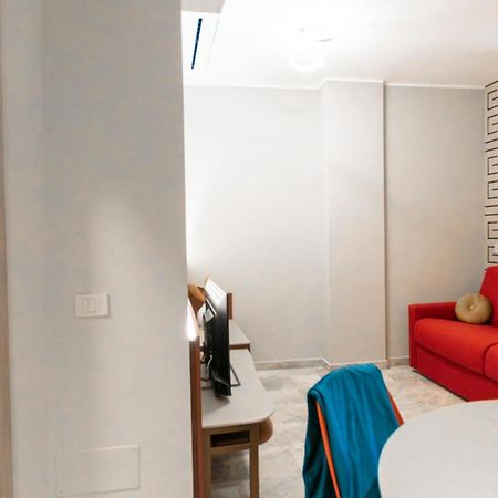 Apartment Miki - Sammartini 33 Милано Екстериор снимка
