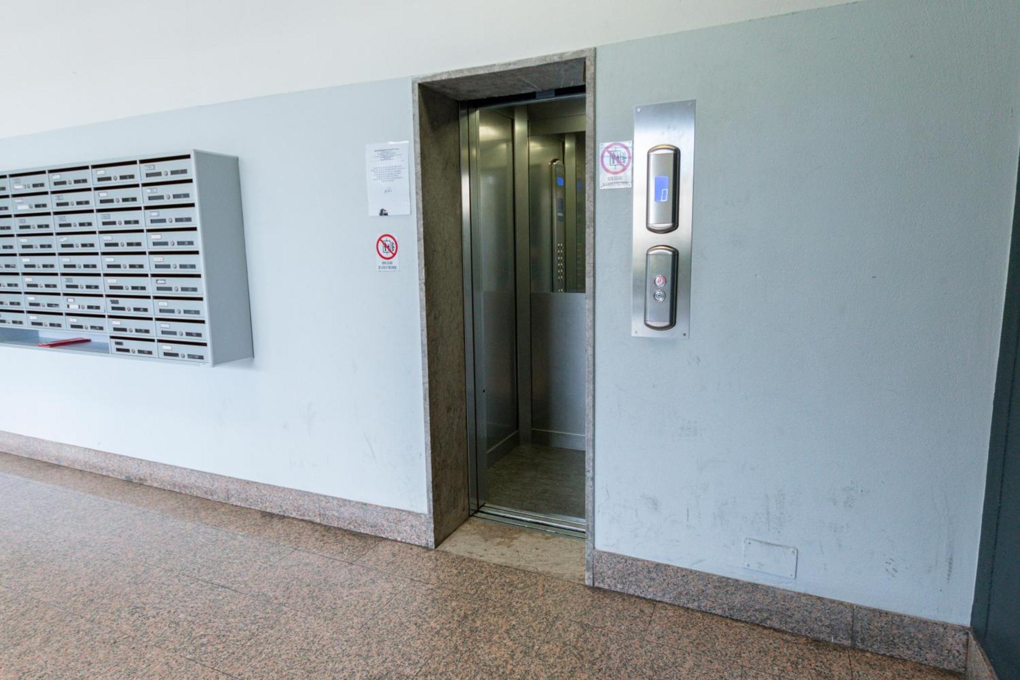 Apartment Miki - Sammartini 33 Милано Екстериор снимка